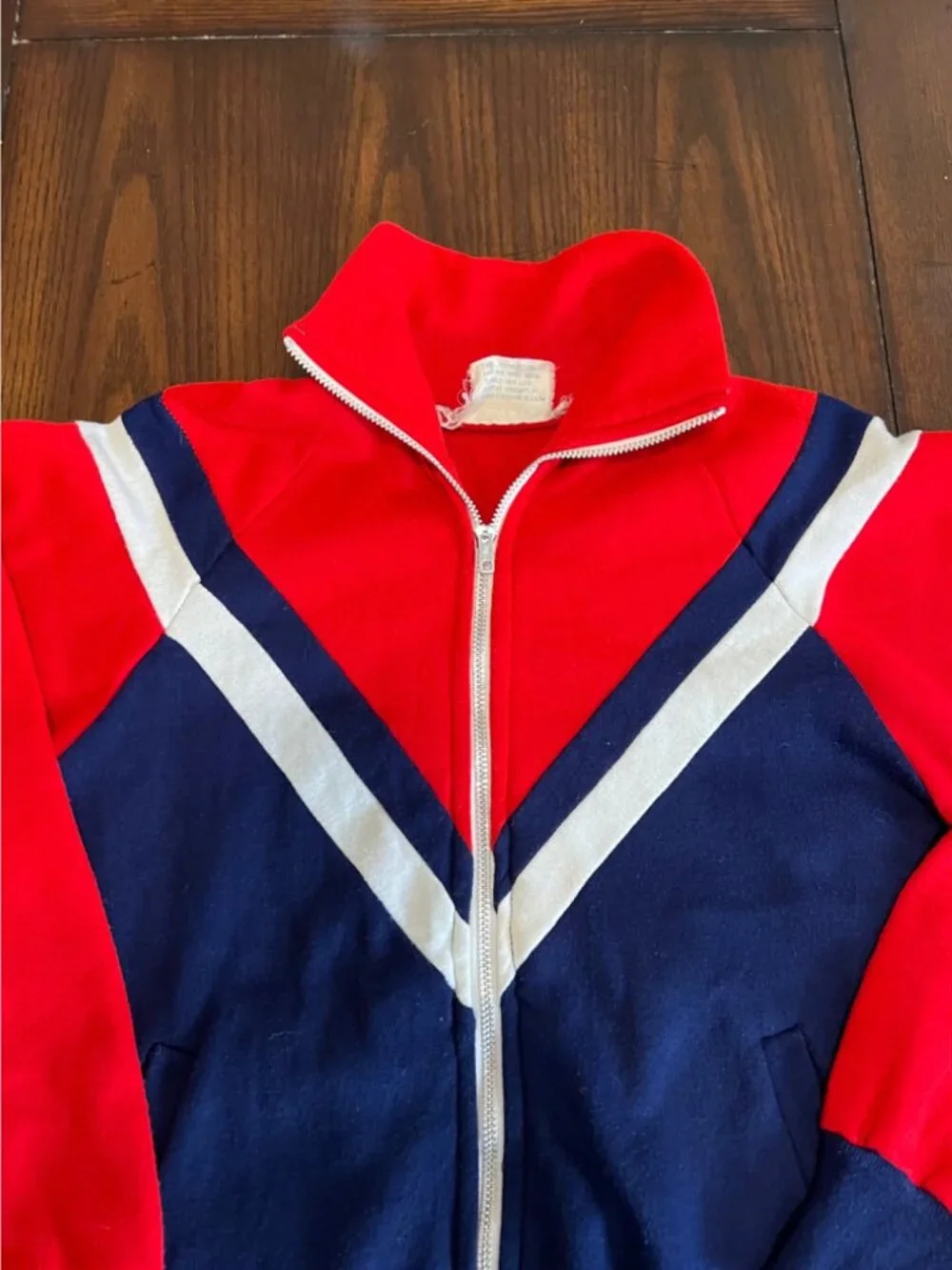Vintage VIP Red White Blue Tracksuit Jacket Medium Full Zip Acrylic Retro 70s 80 - Picture 2 of 6
